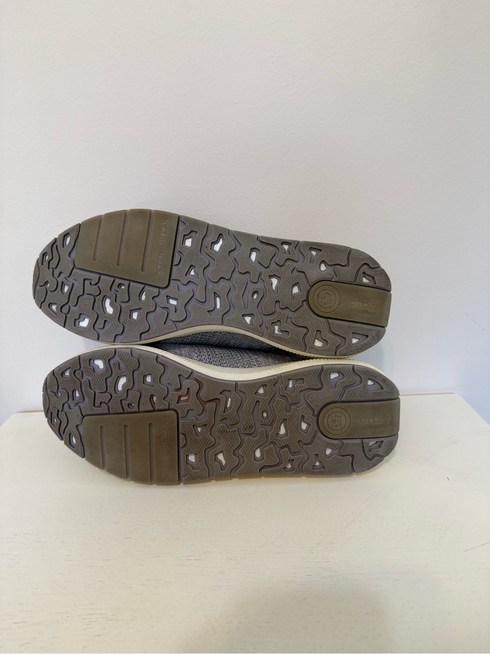 Peter Millar Women’s Crown Sport Hyperlight Apollo Sneaker Shoes Gray Size 10 - Picture 6 of 8